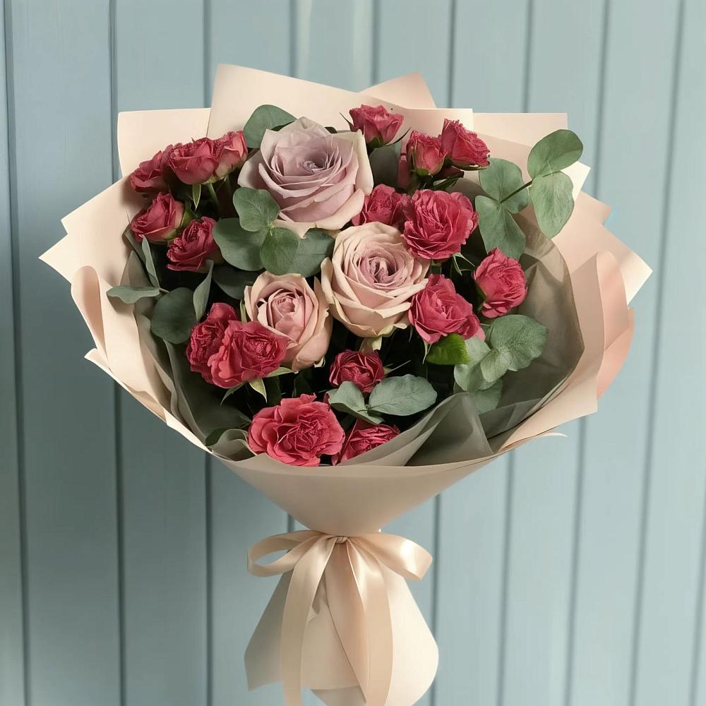 Букет цветов из: Гвоздики и Розы в Дятьково