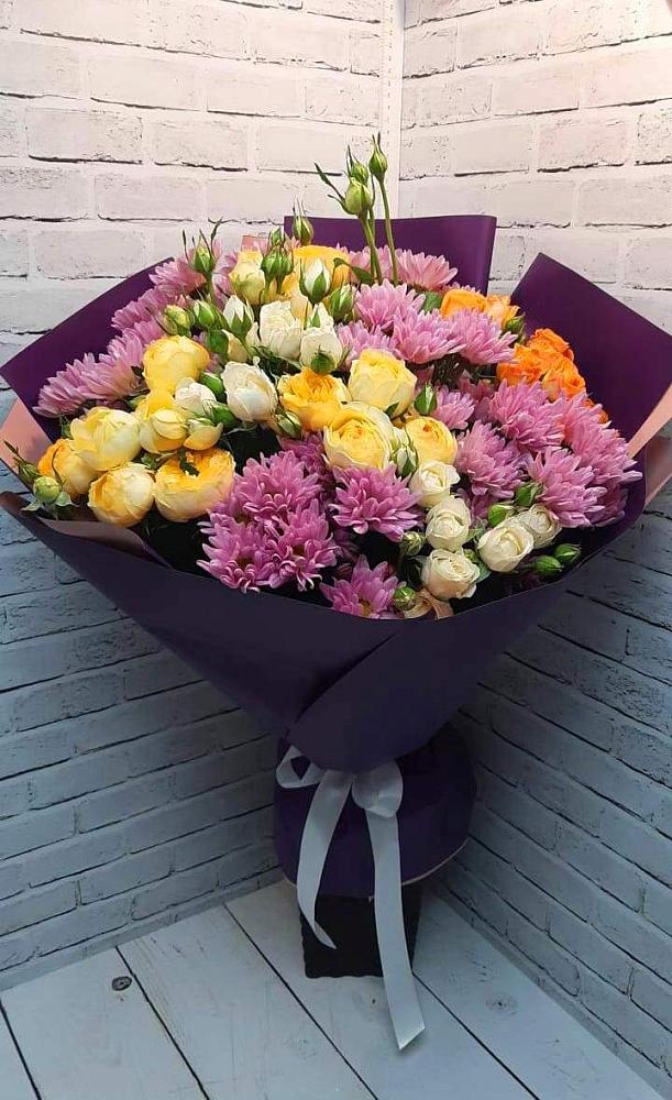 Букет цветов из: Хризантемы и Розы в Дятьково