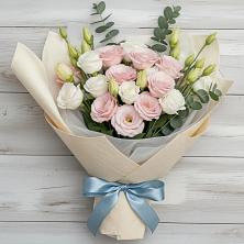 Букет цветов из:  Лизиантусы в Дятьково