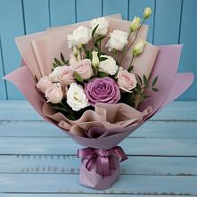 Букет цветов из:  Розы и Лизиантусы в Дятьково