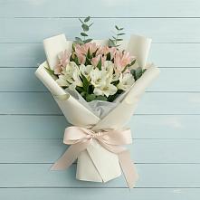 Букет цветов из:  Альстромерии в Дятьково