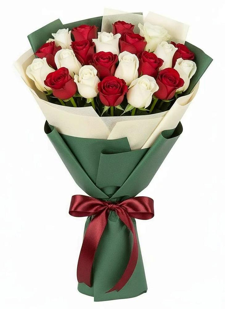 Букет Микс из красных и белых роз в Дятьково