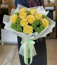 Букет цветов из:  Хризантемы и Розы в Дятьково