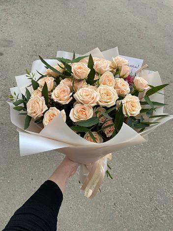 Букет Кремовые розы Латте в Дятьково