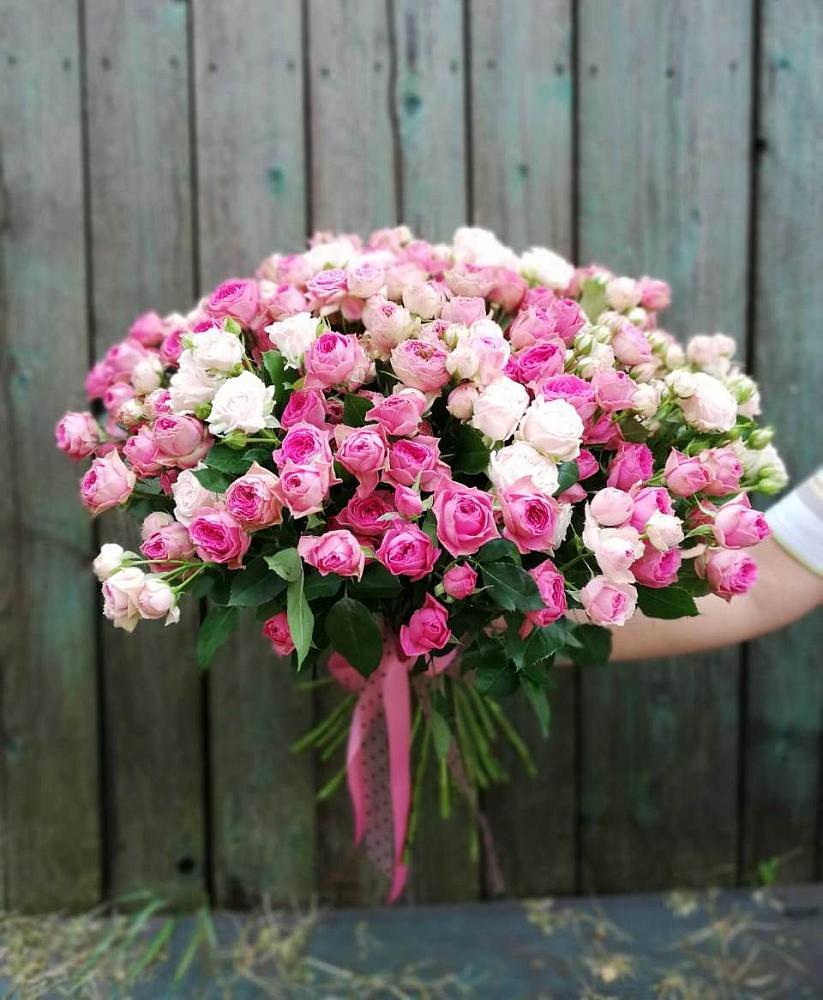 Букет Розовые кустовые розы Натали и Лав Лидия в Дятьково