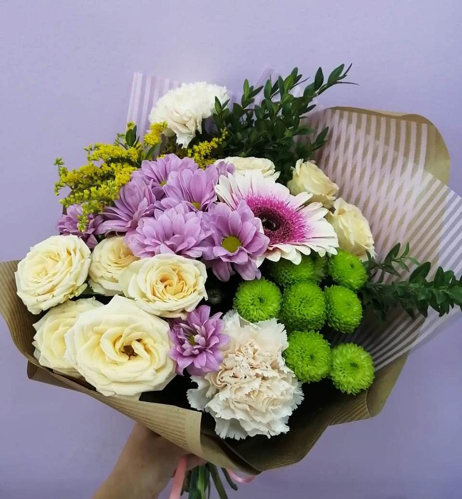 Букет цветов из: Хризантемы, Розы, Гвоздики и Герберы в Дятьково